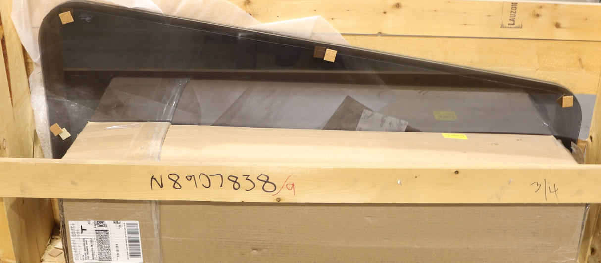 NOVA BUS - N8907838 - LOWER FIXED GLAZING ASM LH