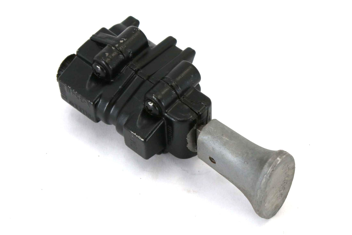 HALDEX MIDLAND - A3546X - VALVE AIR RANGE SHIFTER CAN REPLACE FULLER A3546