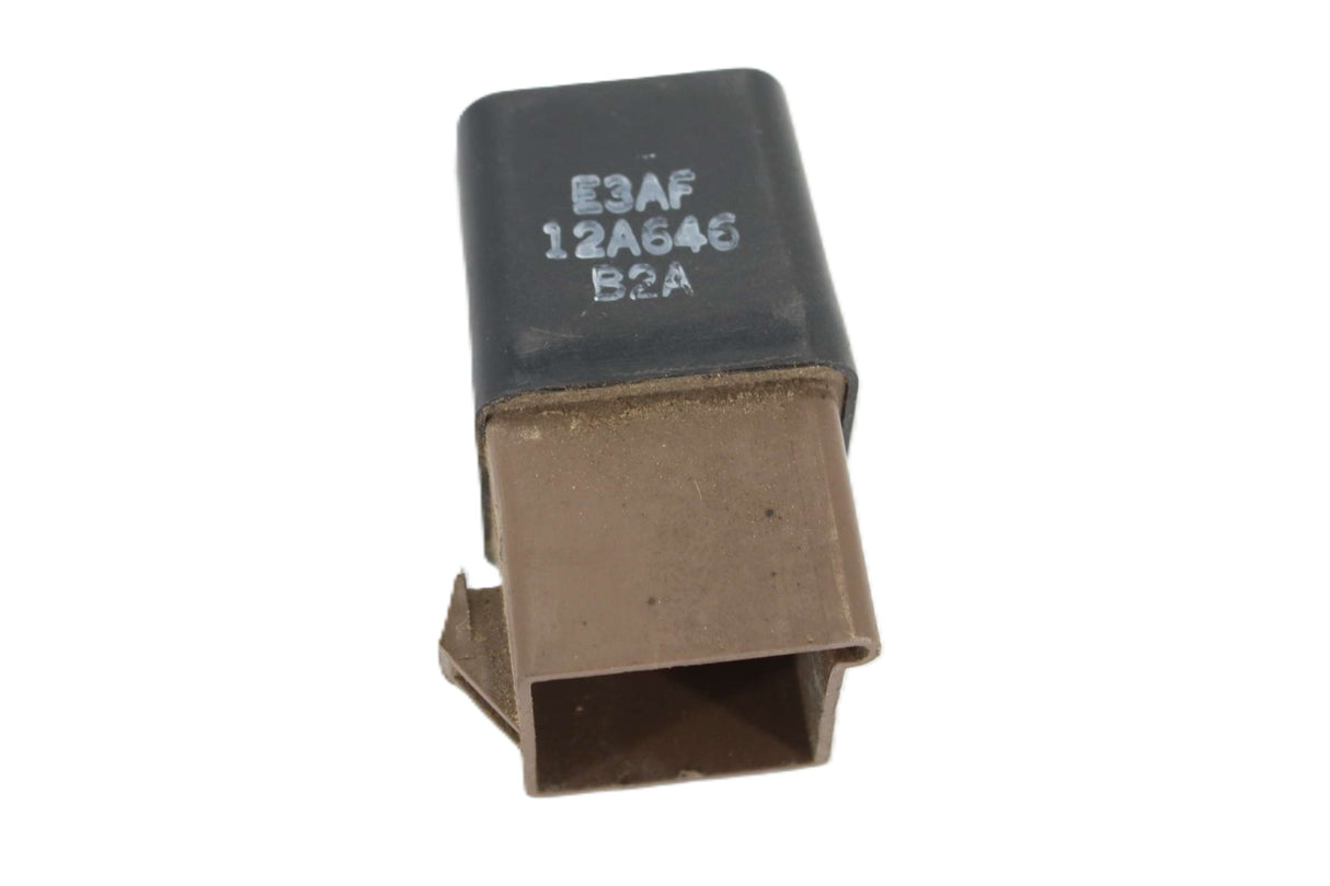 FORD - E3AF-12A646-B2A - RELAY