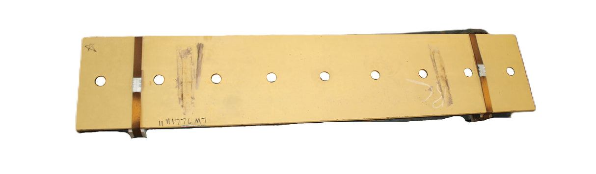 ESCO - 11111776 - BOLT-ON CENTER CUTTING EDGE 77" LIP FOR VOLVO L150
