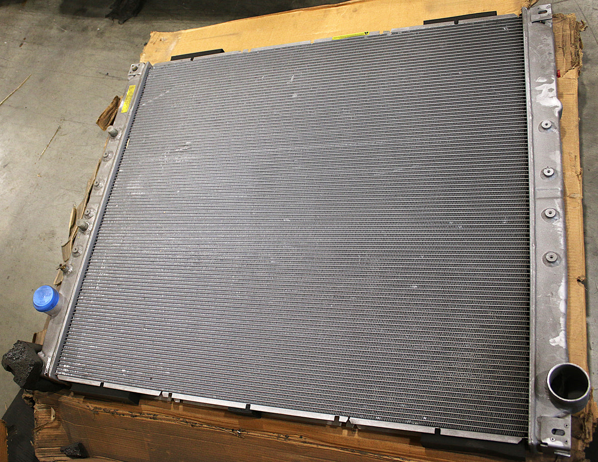 SPECTRA PREMIUM - 2001-3527 - RADIATOR INT ISX