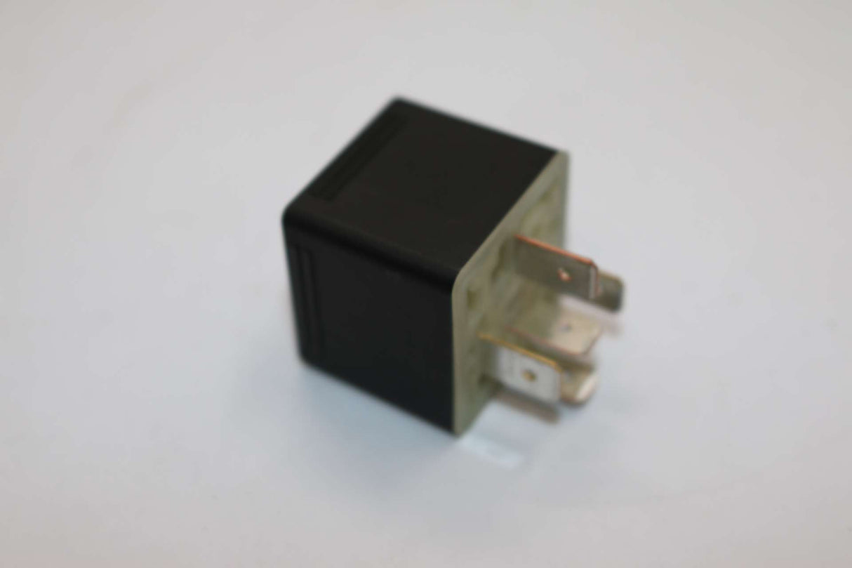TE CONNECTIVITY - V23234-A0004-X051 - RELAY - 24VDC 5 PINS