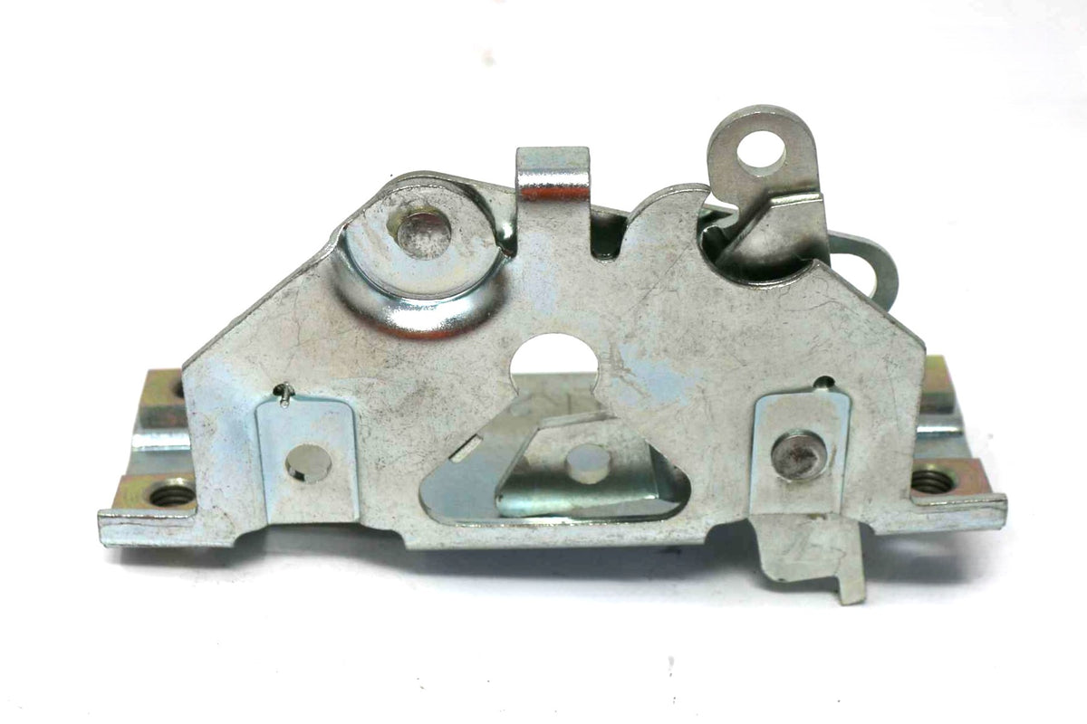 AUTOMANN - HLK2038 - DOOR LATCH
