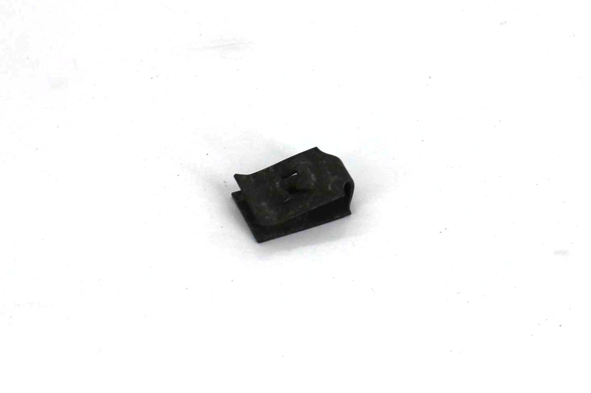 BOBCAT - 7196025 - NUT CLIP
