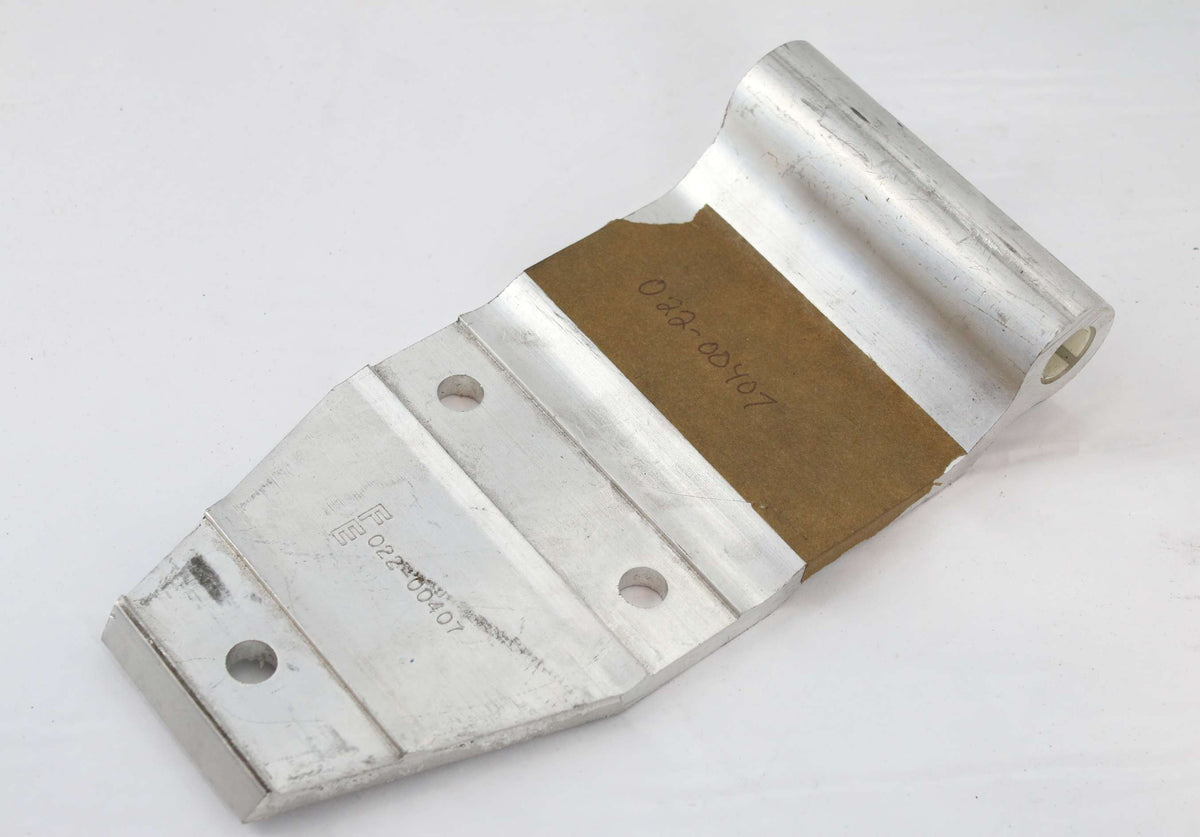 FLEET ENGINEERS - 022-00407 - HINGE