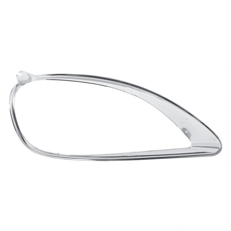 PAI INDUSTRIES ­-­ 740322 ­-­ LEFT HAND HEADLIGHT BEZEL REPLACES FREIGHTLINER 06-32242-002