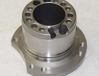 CASE AFTERMARKET ­-­ D75861 ­-­ TORQUE HUB