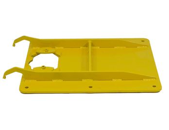 JOHN DEERE AFTERMARKET ­-­ AT220916 ­-­ BOTTOM COVER, FRONT