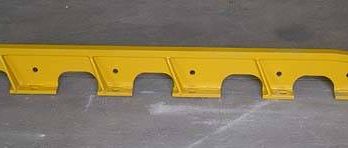 JOHN DEERE AFTERMARKET ­-­ AT143012 ­-­ ROCKGUARD L/H