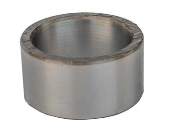 JOHN DEERE AFTERMARKET ­-­ T187116 ­-­ BUSHING