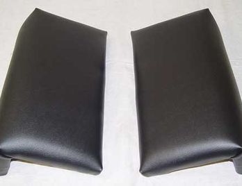 CASE AFTERMARKET ­-­ R40342 ­-­ ARM REST (PAIR)