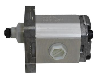 JOHN DEERE AFTERMARKET ­-­ AT210260 ­-­ HYDRAULIC PUMP