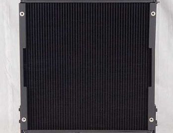 CASE AFTERMARKET ­-­ 237992A3 ­-­ RADIATOR