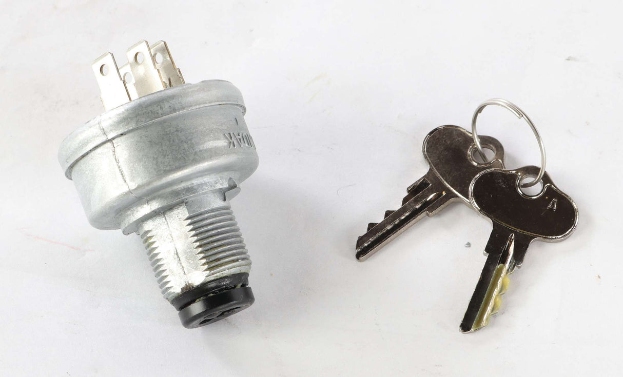 CLUB CAR ­-­ 102044701 ­-­ KEYSWITCH  12V ONOFF