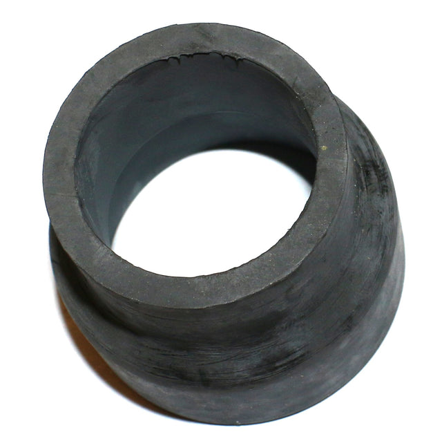 VOLVO ­-­ 11027130 ­-­ SLEEVE