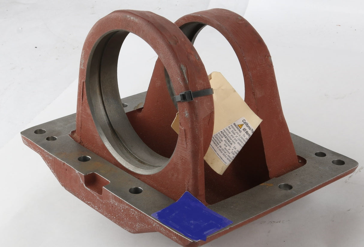 VOLVO ­-­ 11037286 ­-­ HOUSING