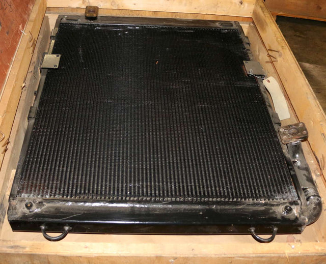 VOLVO ­-­ 1115-00331 ­-­ OIL COOLER