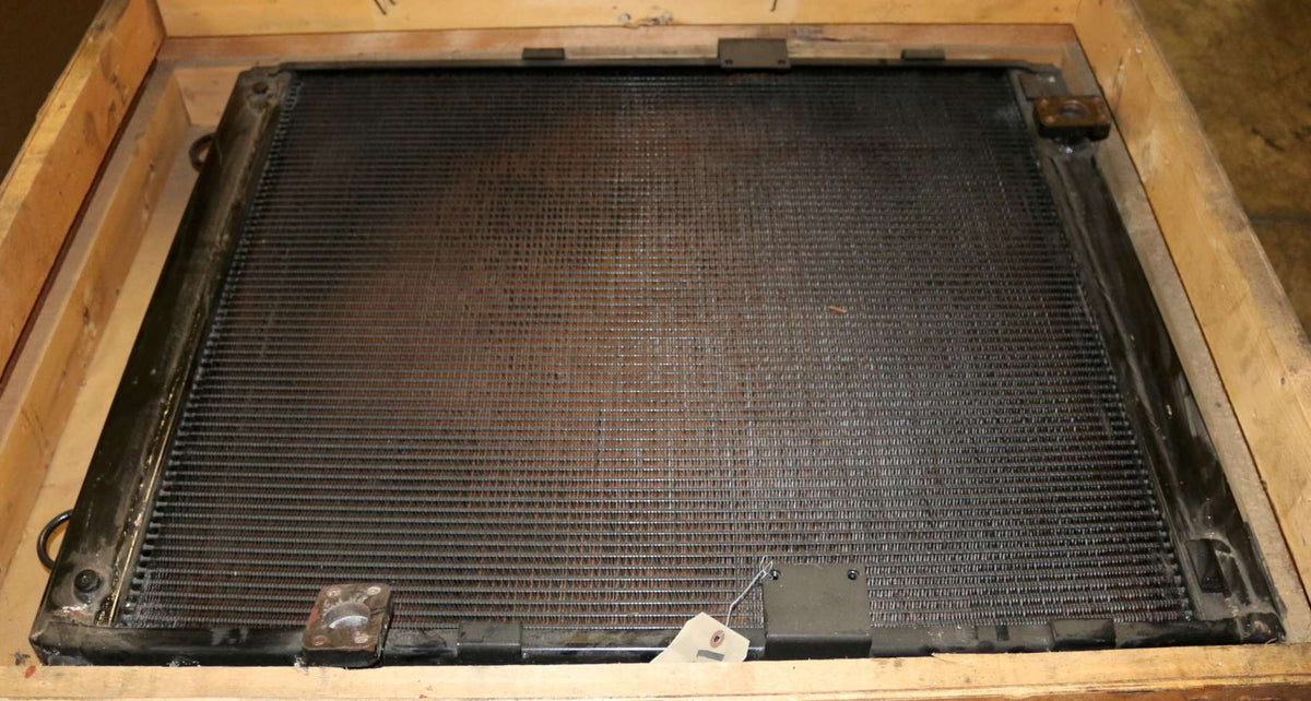 VOLVO ­-­ 1115-00331 ­-­ OIL COOLER