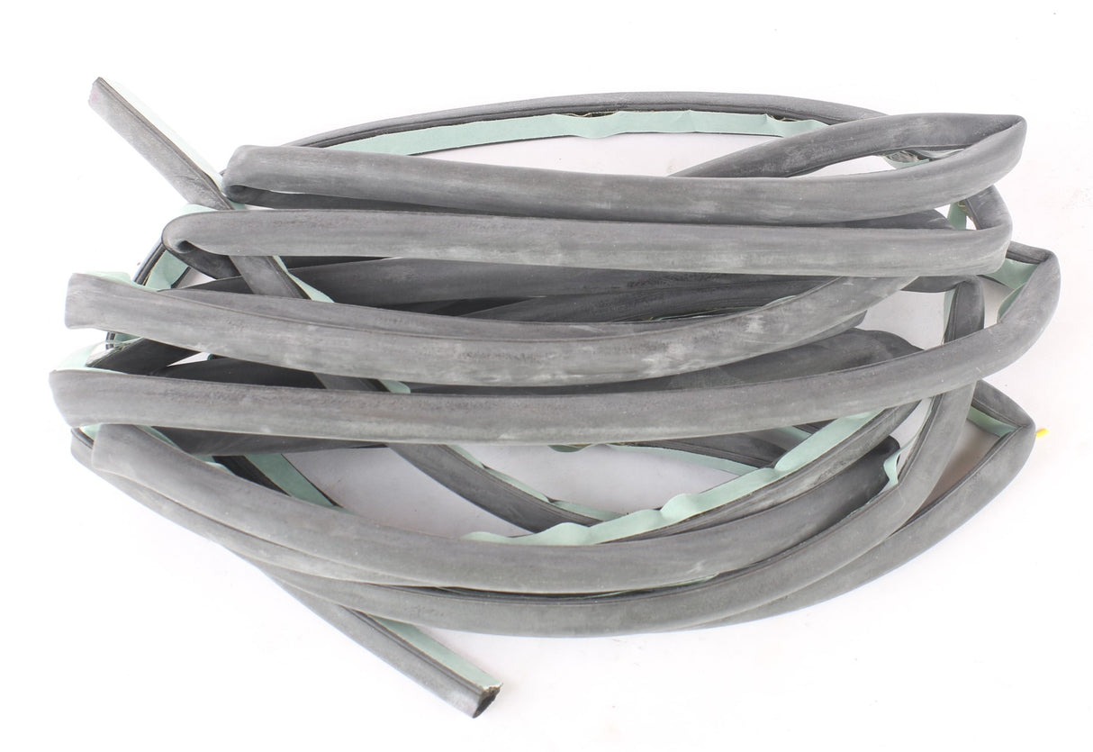 VOLVO ­-­ 11200633 ­-­ SEALING STRIP PER METER