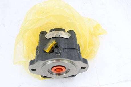 VOLVO ­-­ 11700743 ­-­ HYDRAULIC GEAR PUMP