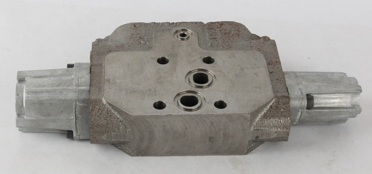 VOLVO ­-­ 11713072 ­-­ CONTROL VALVE
