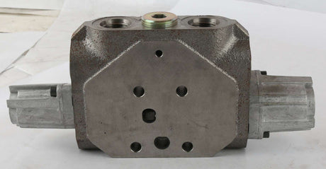 VOLVO ­-­ 11713072 ­-­ CONTROL VALVE