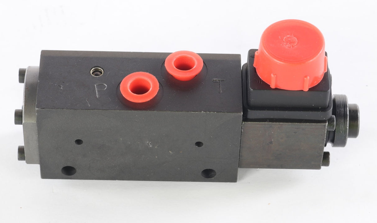 VOLVO ­-­ 11806086 ­-­ DISTRIBUTION BLOCK