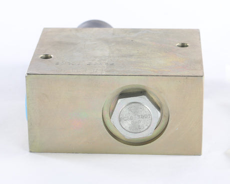 VOLVO ­-­ 11883853 ­-­ SOLENOID VALVE