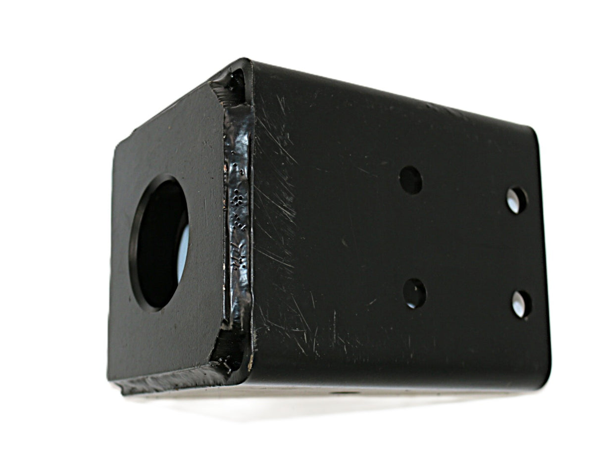 HYUNDAI ­-­ 11E6-1017 ­-­ BRACKET-MOUNT RR