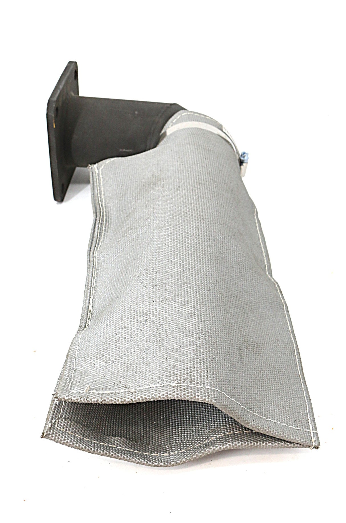 HYUNDAI ­-­ 11LC-50351 ­-­ PIPE ASM-BELLOWS