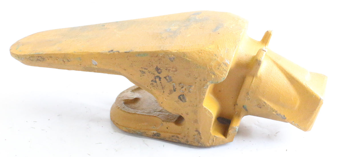 VOLVO ­-­ 12566506 ­-­ ADAPTER