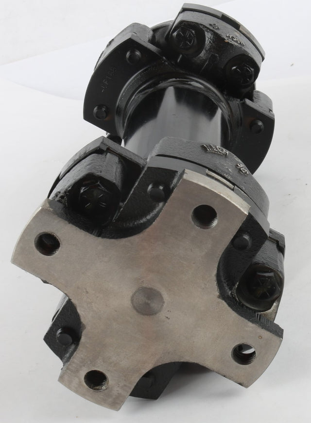 VOLVO ­-­ 12730390 ­-­ DRIVESHAFTMAIN HYD PUMP