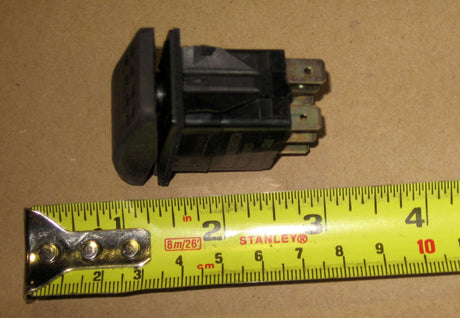 KOMATSU ­-­ 1434954H1 ­-­ SWITCH