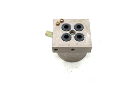 VOLVO ­-­ 14513036 ­-­ VALVE