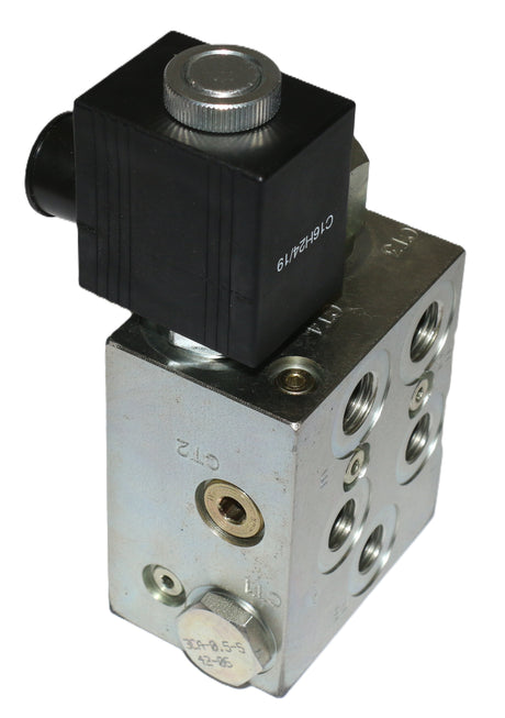 VOLVO ­-­ 14521727 ­-­ VALVE