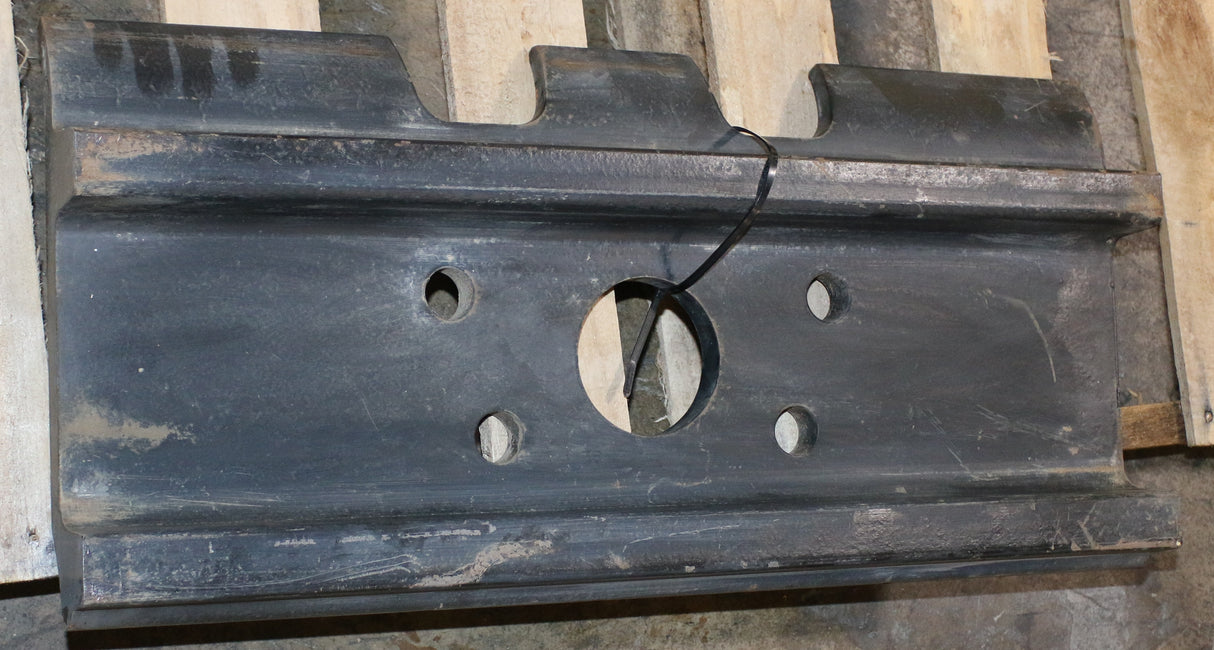 VOLVO ­-­ 14522596 ­-­ TRACK SHOE