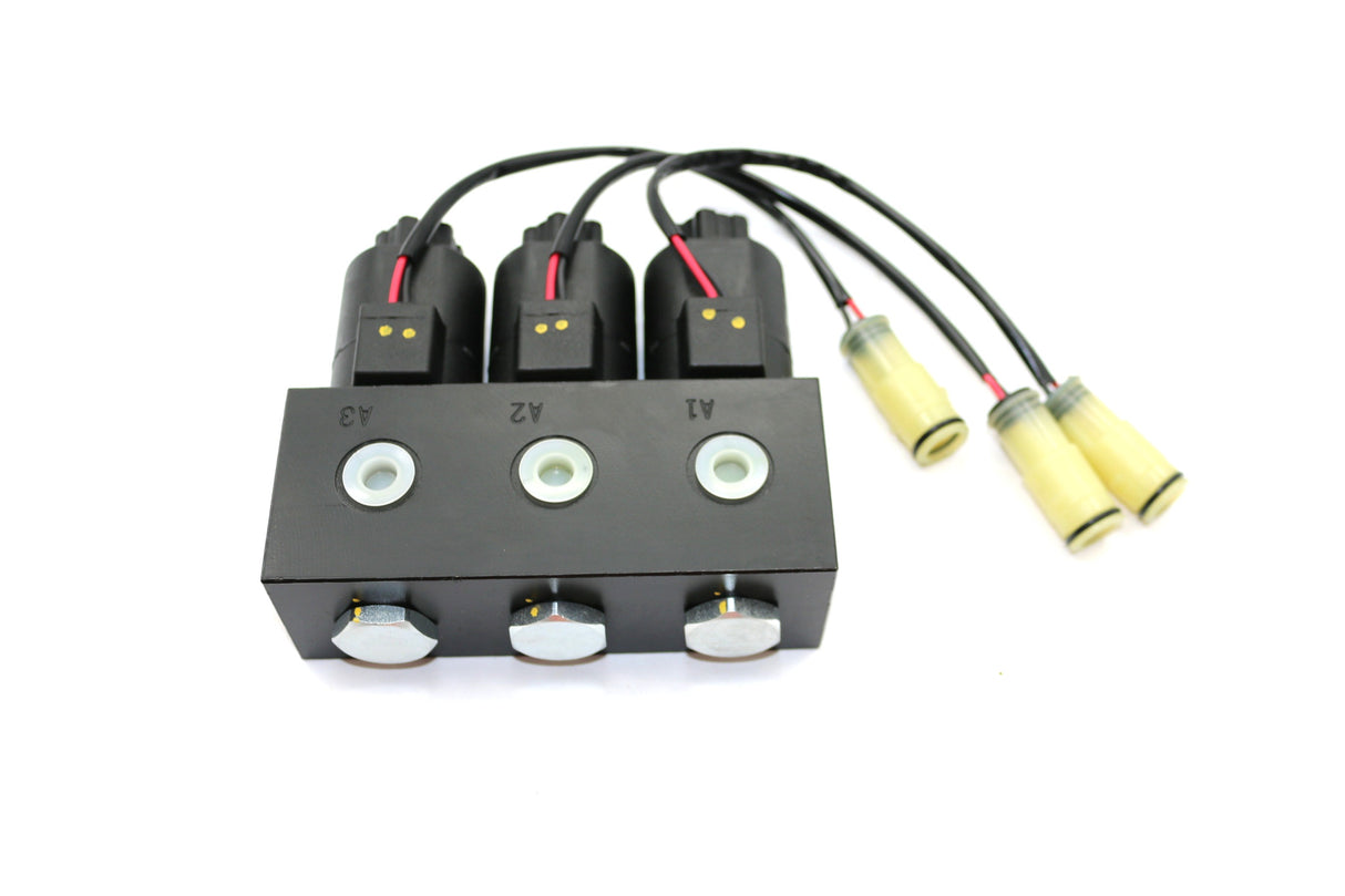 VOLVO ­-­ 14526664 ­-­ SOLENOID