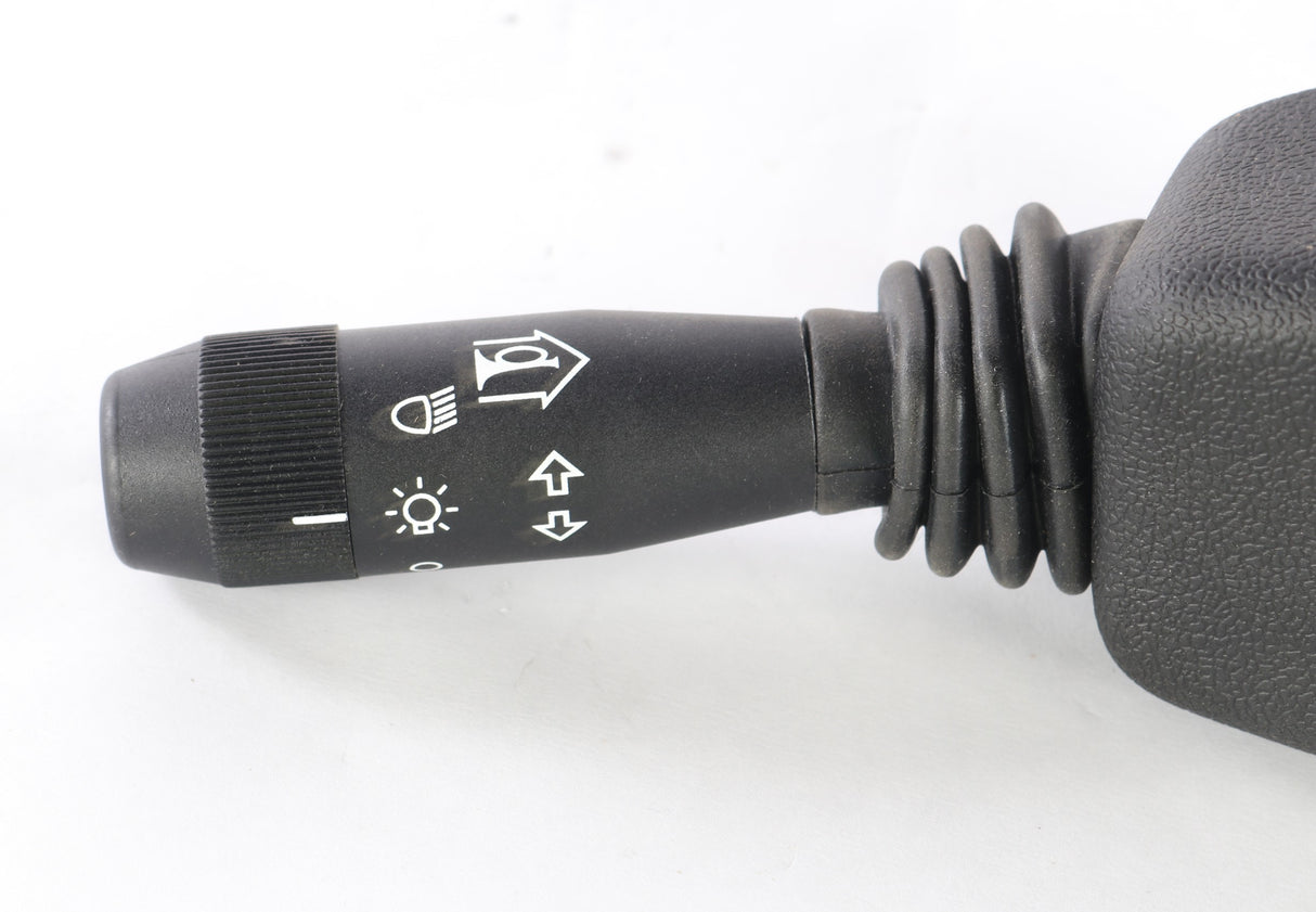 VOLVO ­-­ 14529208 ­-­ SWITCH