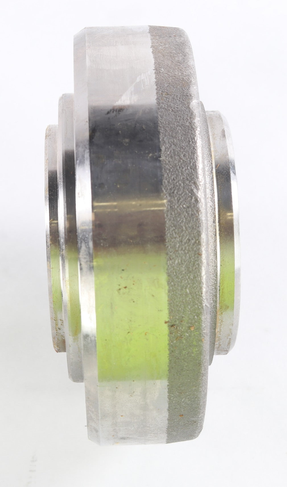 VOLVO ­-­ 1556974 ­-­ HUB