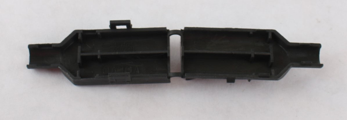 VOLVO ­-­ 1624477 ­-­ RECEPTACLE HOUSING