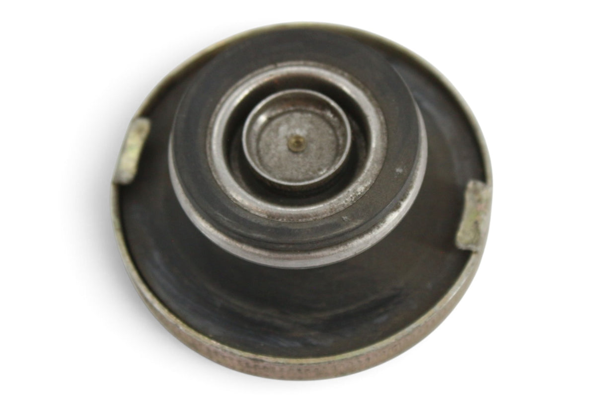 MACK ­-­ 16MF264 ­-­ CAP