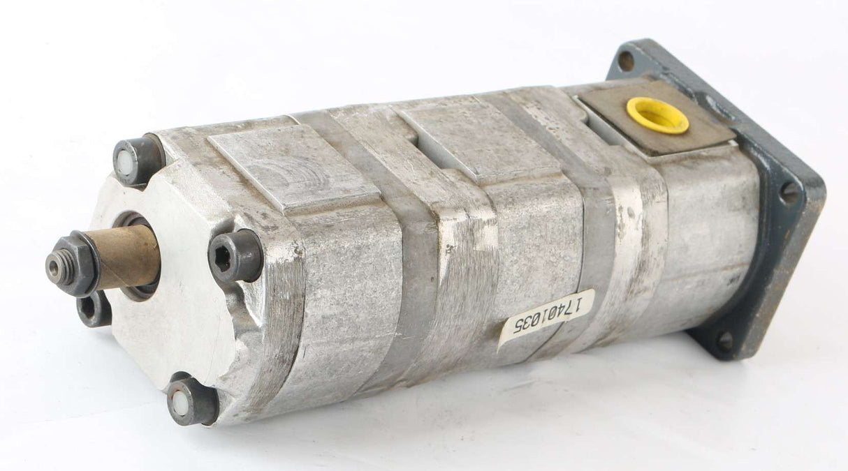 BENFORD ­-­ 17401035 ­-­ TRIPLE DRIVE PUMP