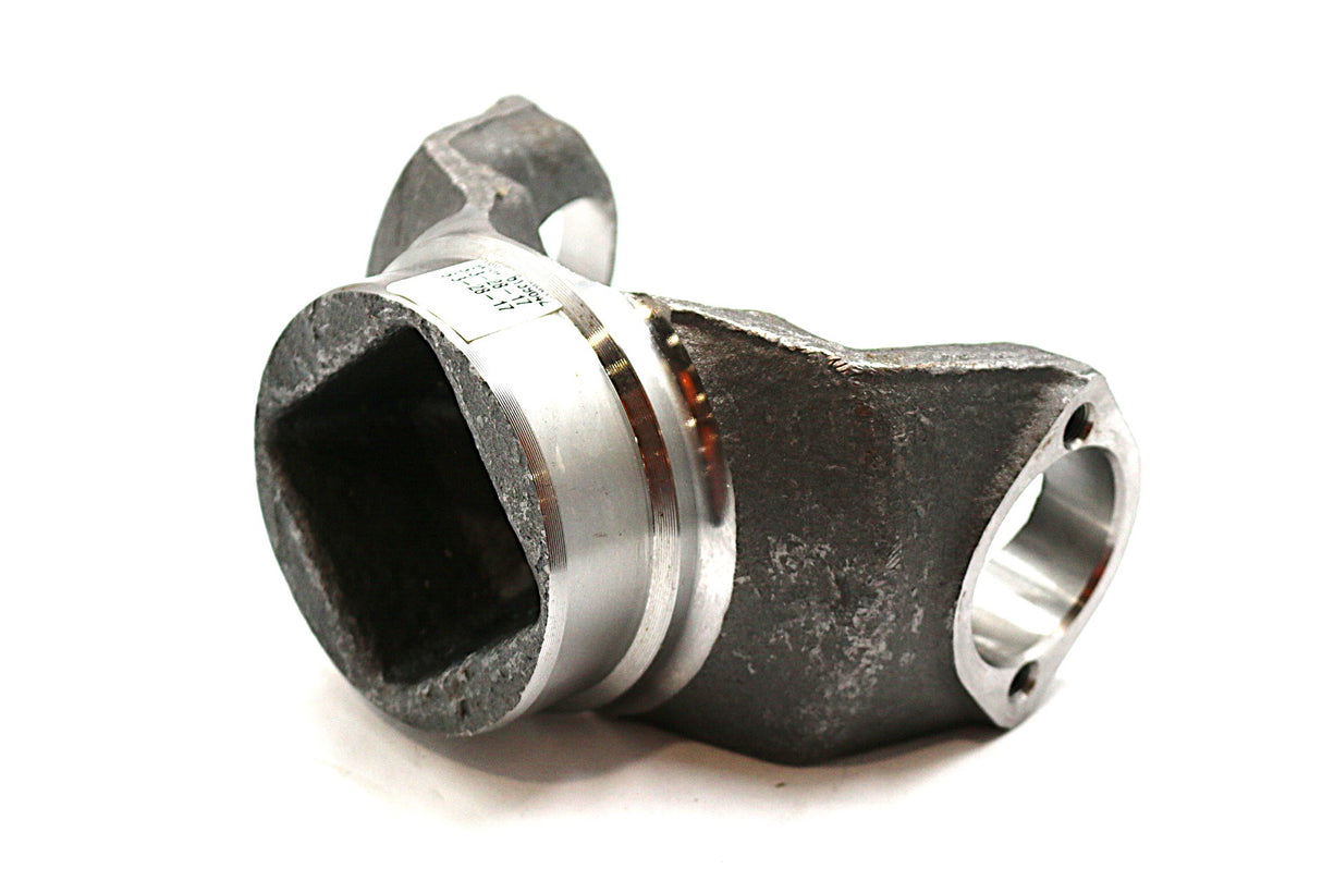MERITOR ­-­ 176N2817 ­-­ WELD YOKE