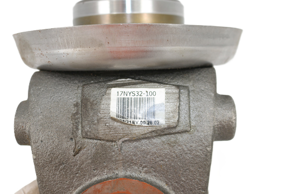 MERITOR ­-­ 17NYS32100 ­-­ END YOKE