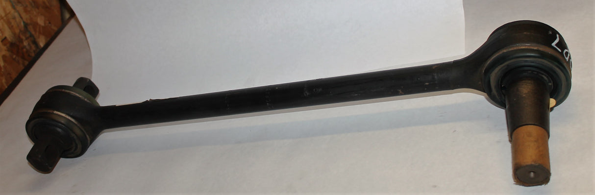 MACK ­-­ 17QF423P7 ­-­ TORQUE ROD