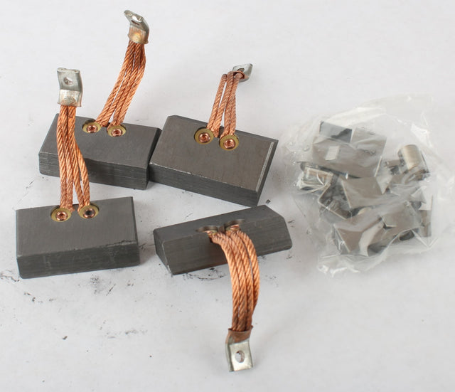 CLARK ­-­ 1811467 ­-­ BRUSH KIT