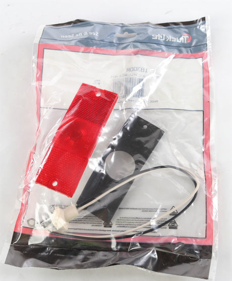 TRUCK-LITE ­-­ 18300R ­-­ RED RECTANGLE MARKER CLEARANCE LIGHT 12V