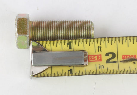 BOBCAT ­-­ 18C824 ­-­ BOLT