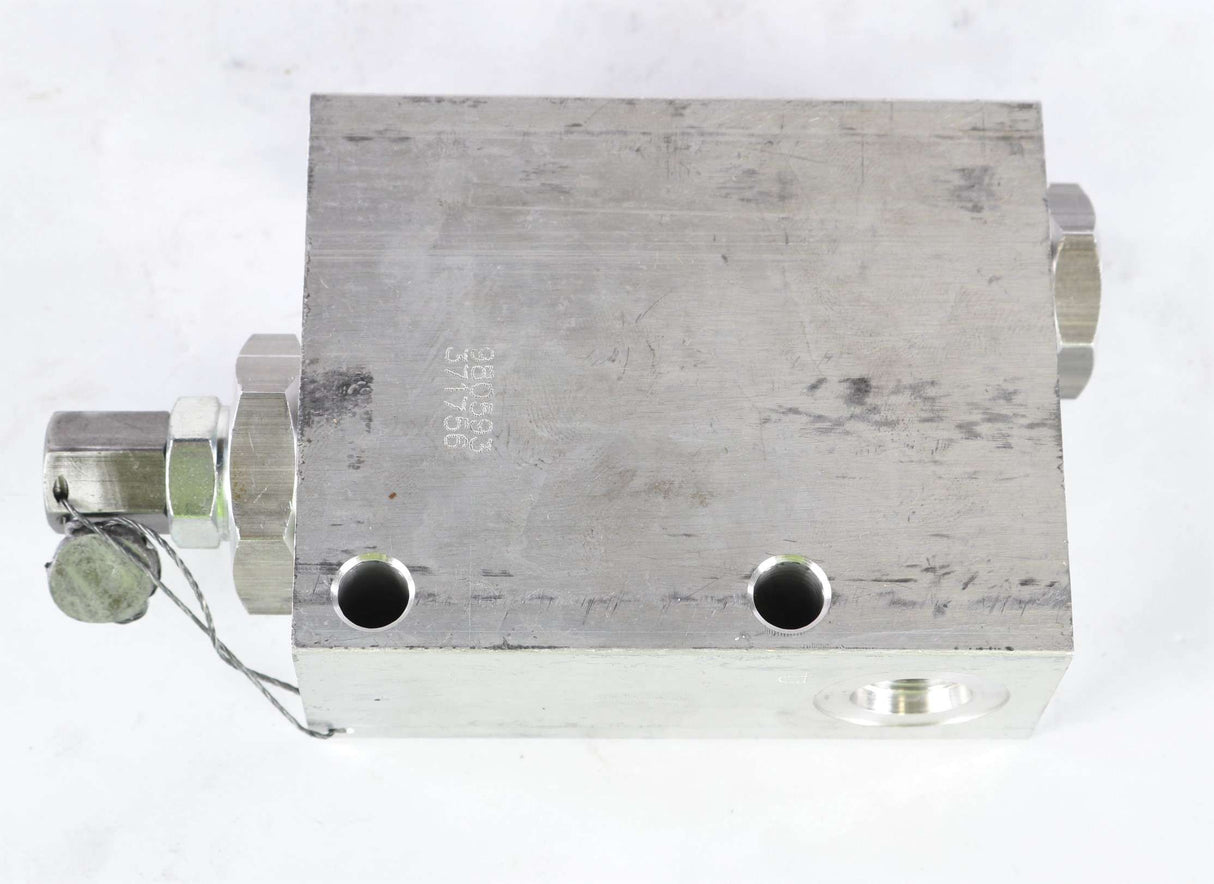 FLUID CONTROLS ­-­ 1PDXP5134-002 ­-­ VALVE