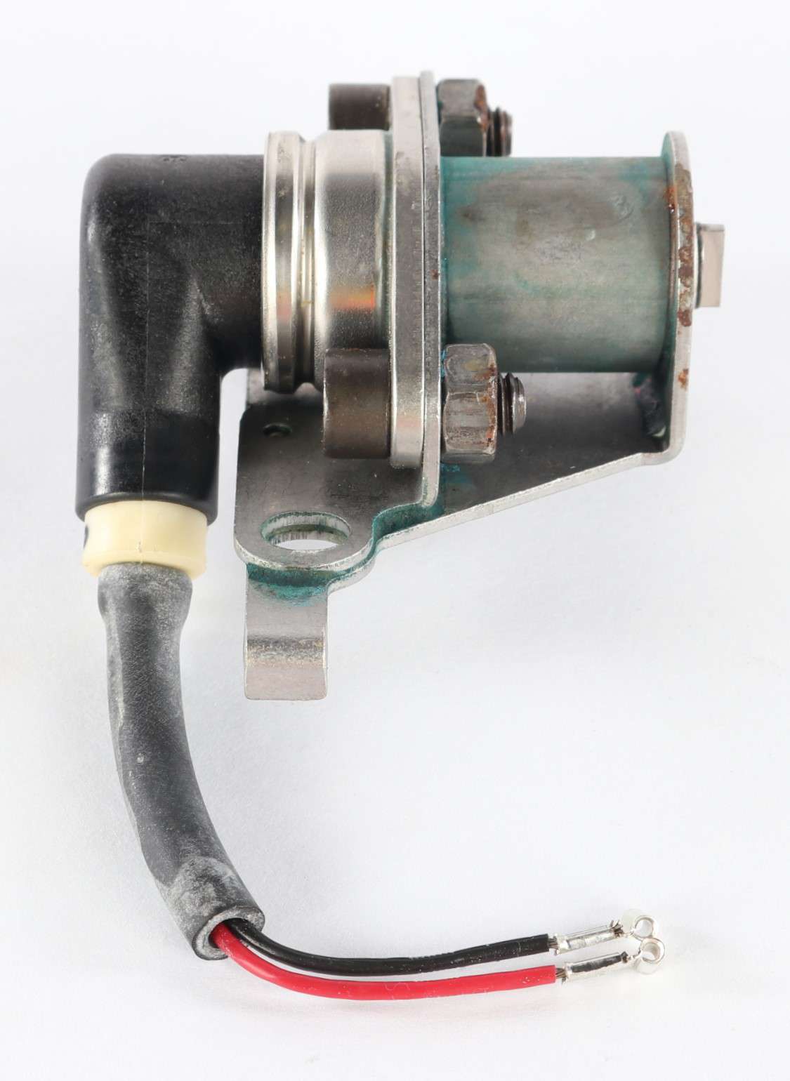 ROBERT BOSCH ­-­ 2-427-233-002 ­-­ SPEED SENSOR